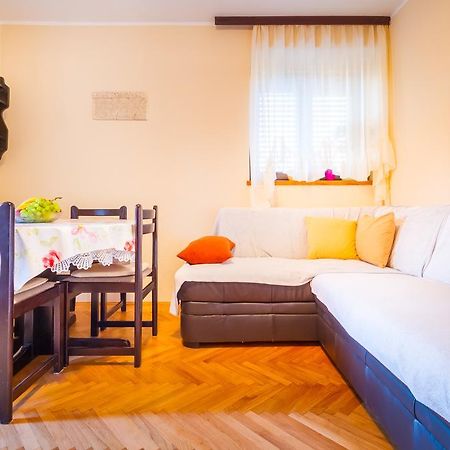 Apartment Manzoni Malinska Ngoại thất bức ảnh