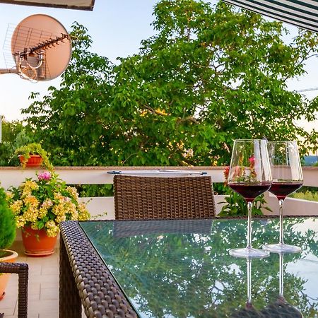 Apartment Manzoni Malinska Ngoại thất bức ảnh