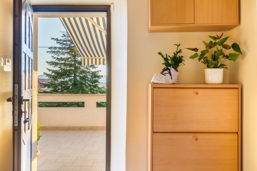 Apartment Manzoni Malinska Ngoại thất bức ảnh