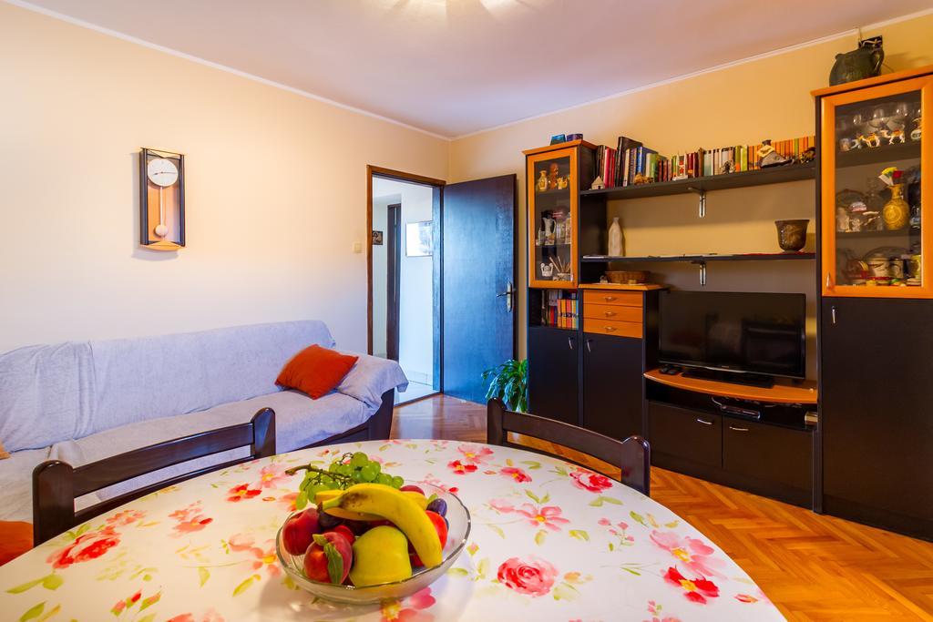 Apartment Manzoni Malinska Ngoại thất bức ảnh