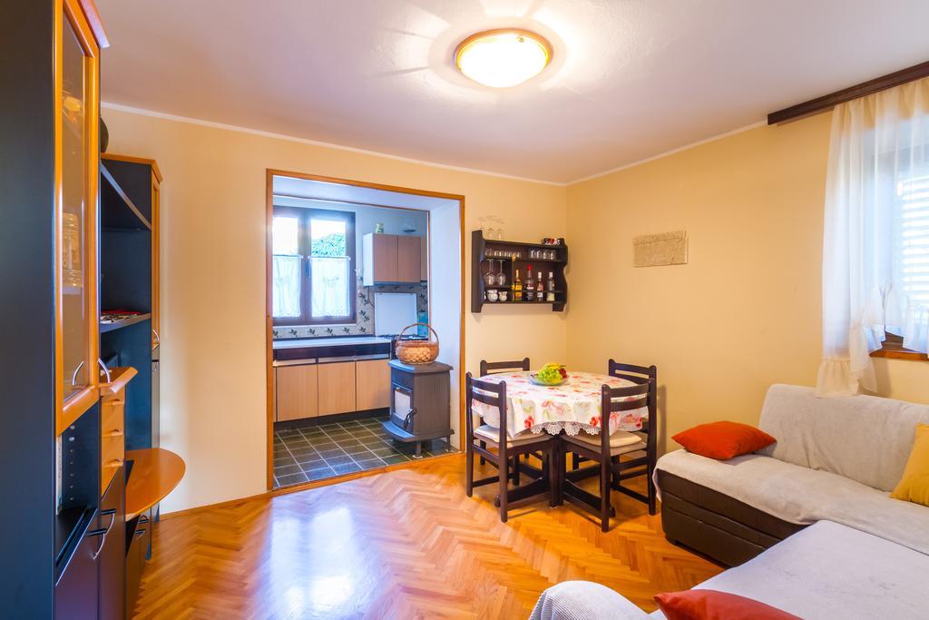 Apartment Manzoni Malinska Ngoại thất bức ảnh